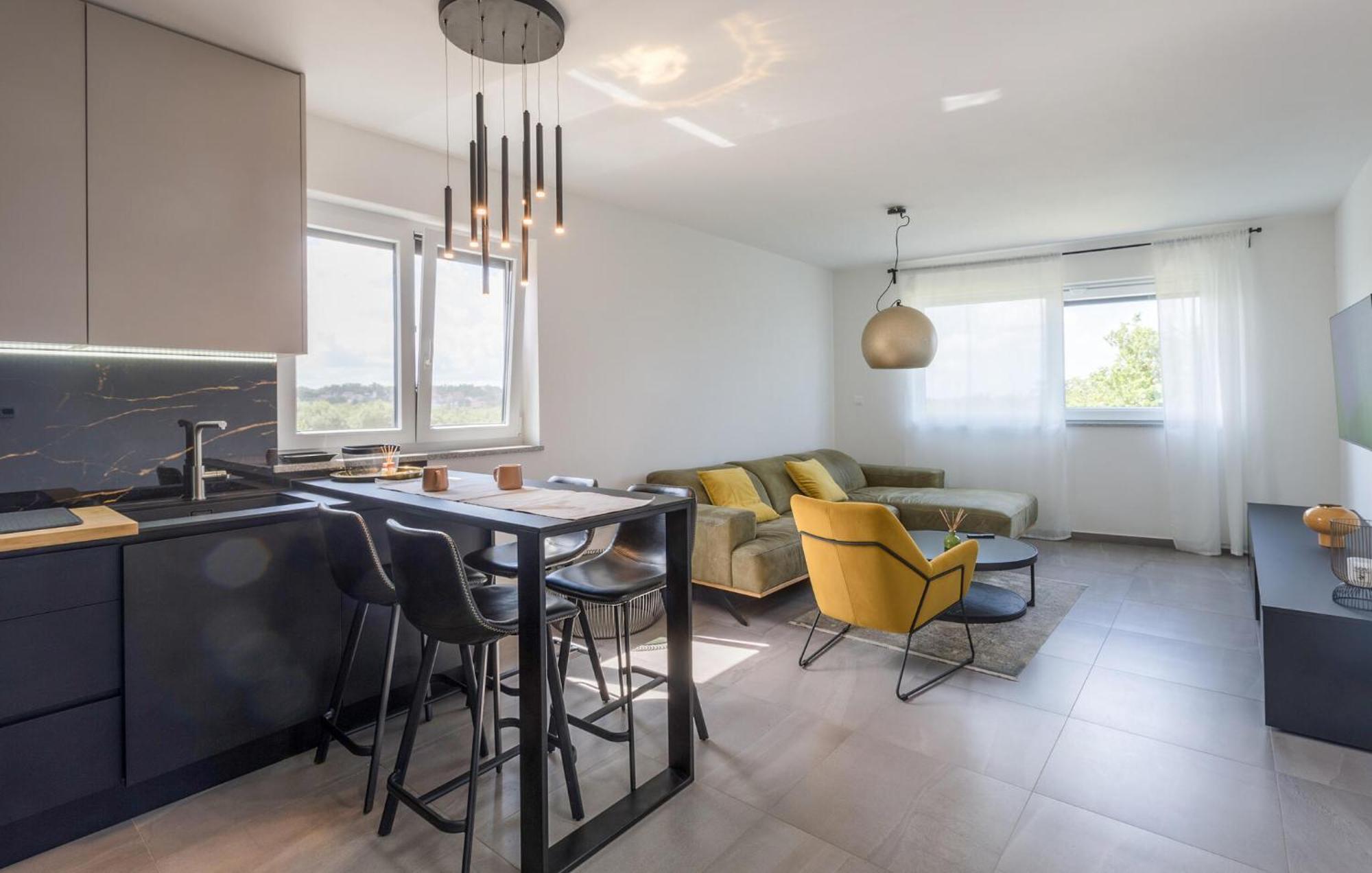 Awesome Apartment In Zbandaj With Wifi Exterior foto